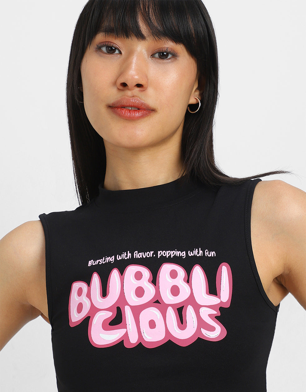 Bubbli Clous Black Graphic Printed High Neck Cropped Tank Top