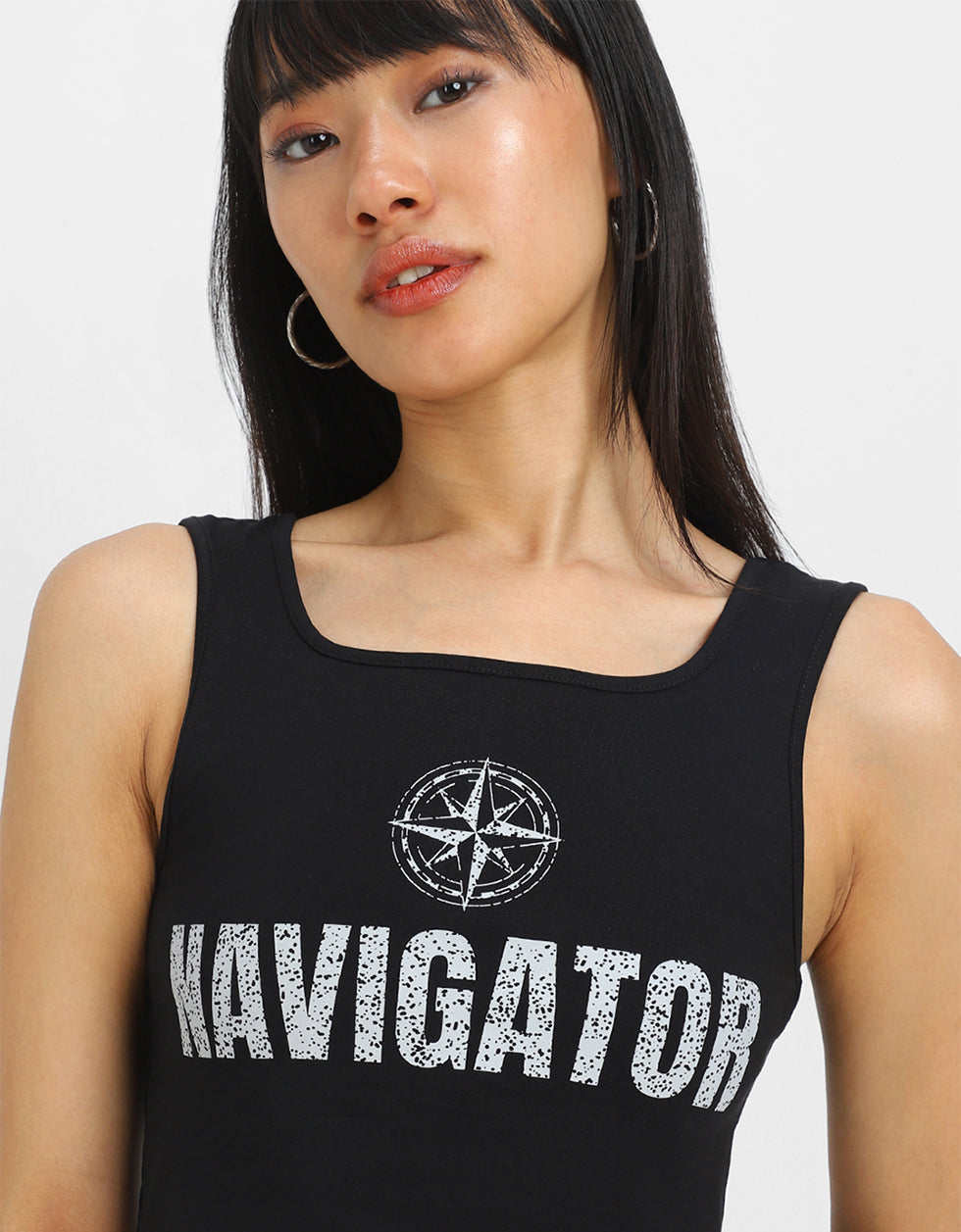 Black Graphic Printed Square Neck Cropped Tank Top