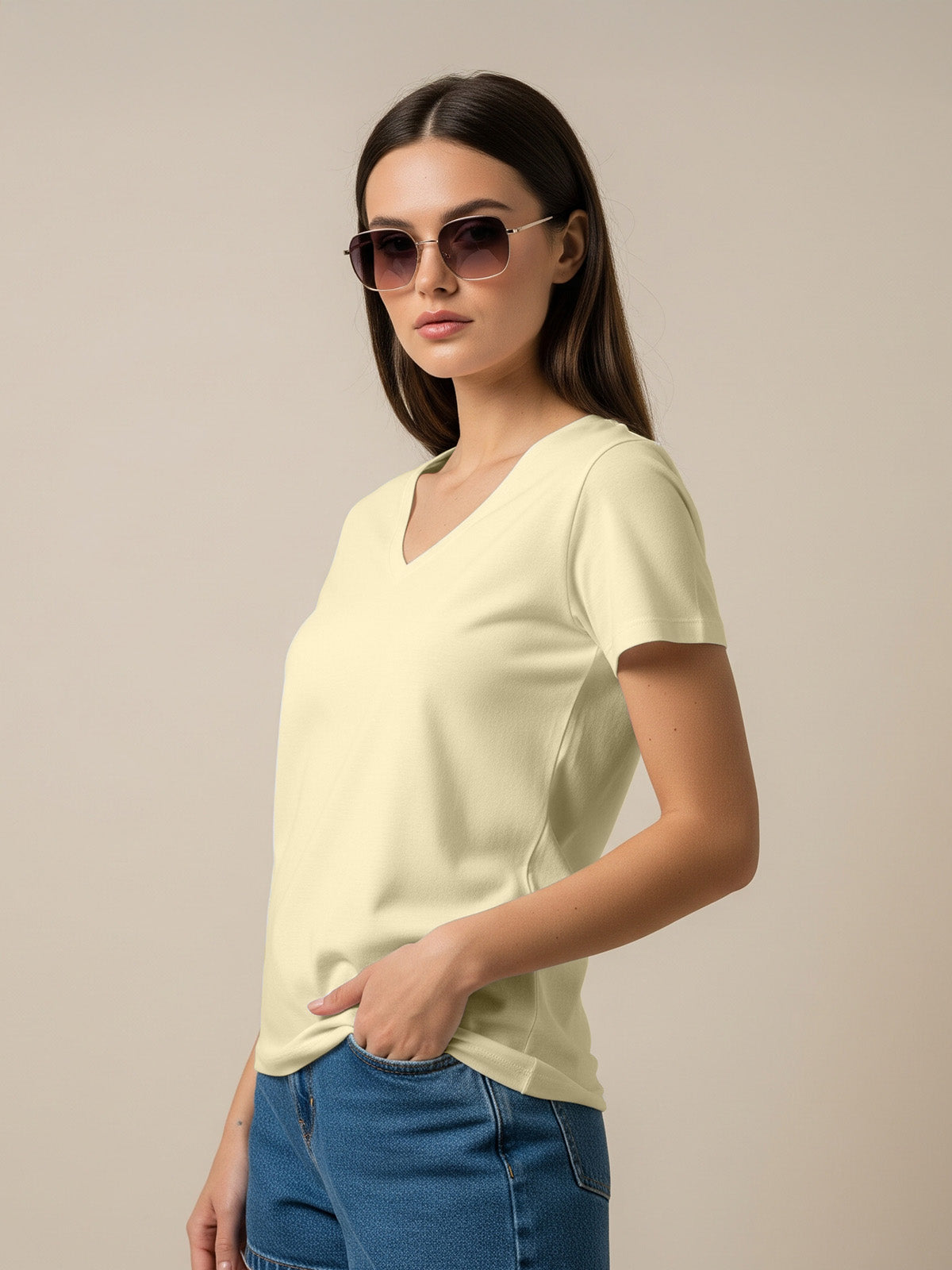 Off White Plain V-Neck Regular Fit T-Shirt