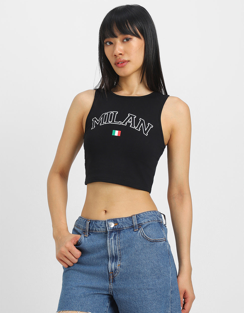 Black Graphic Printed Round Neck Cropped Tank Top
