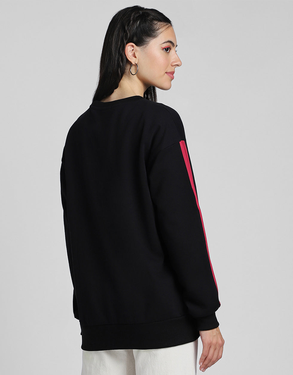 Be Unique Graphic Printed Regular Fit Black Sweatshirt