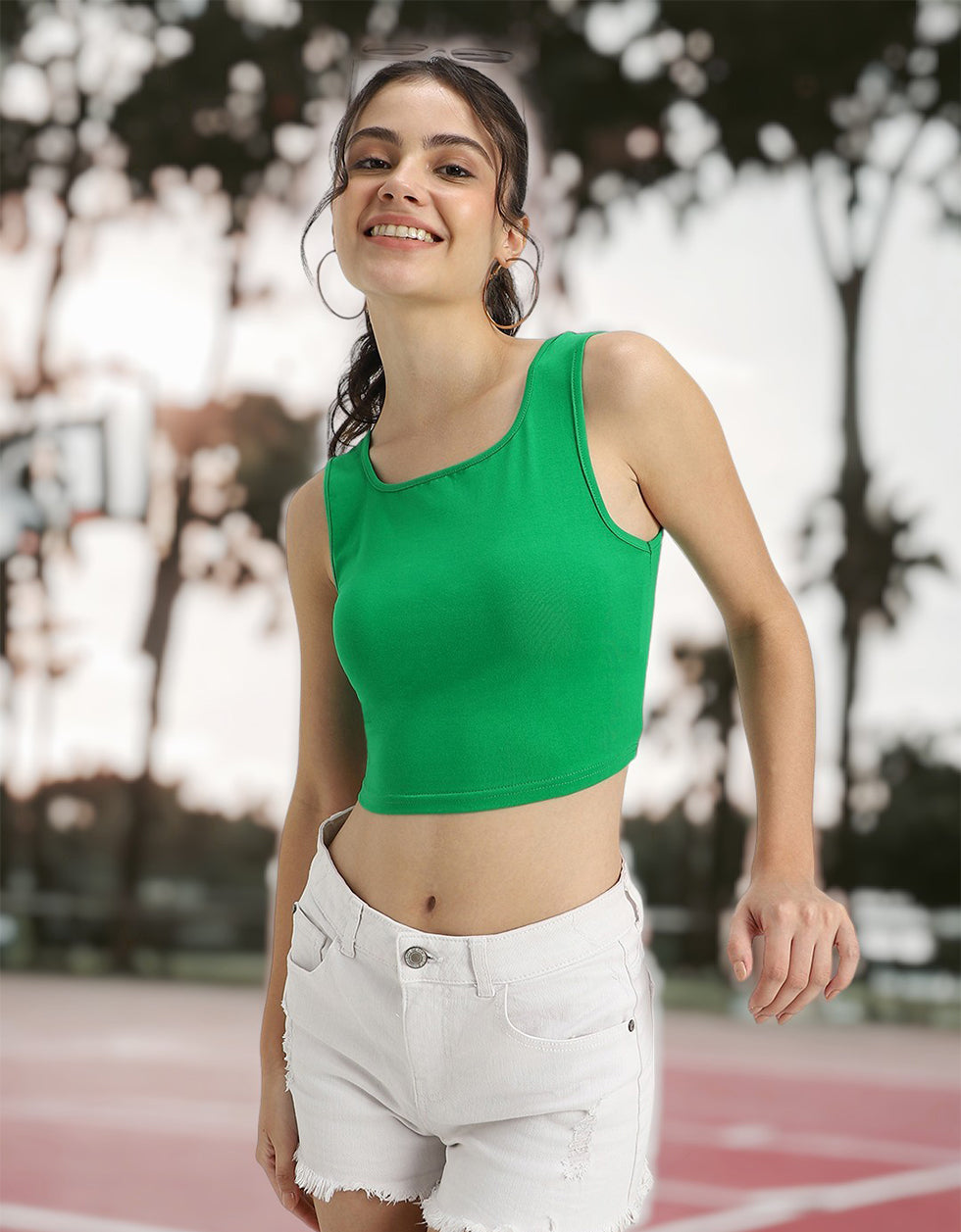Green Solid Square Neck Cropped Tank Top