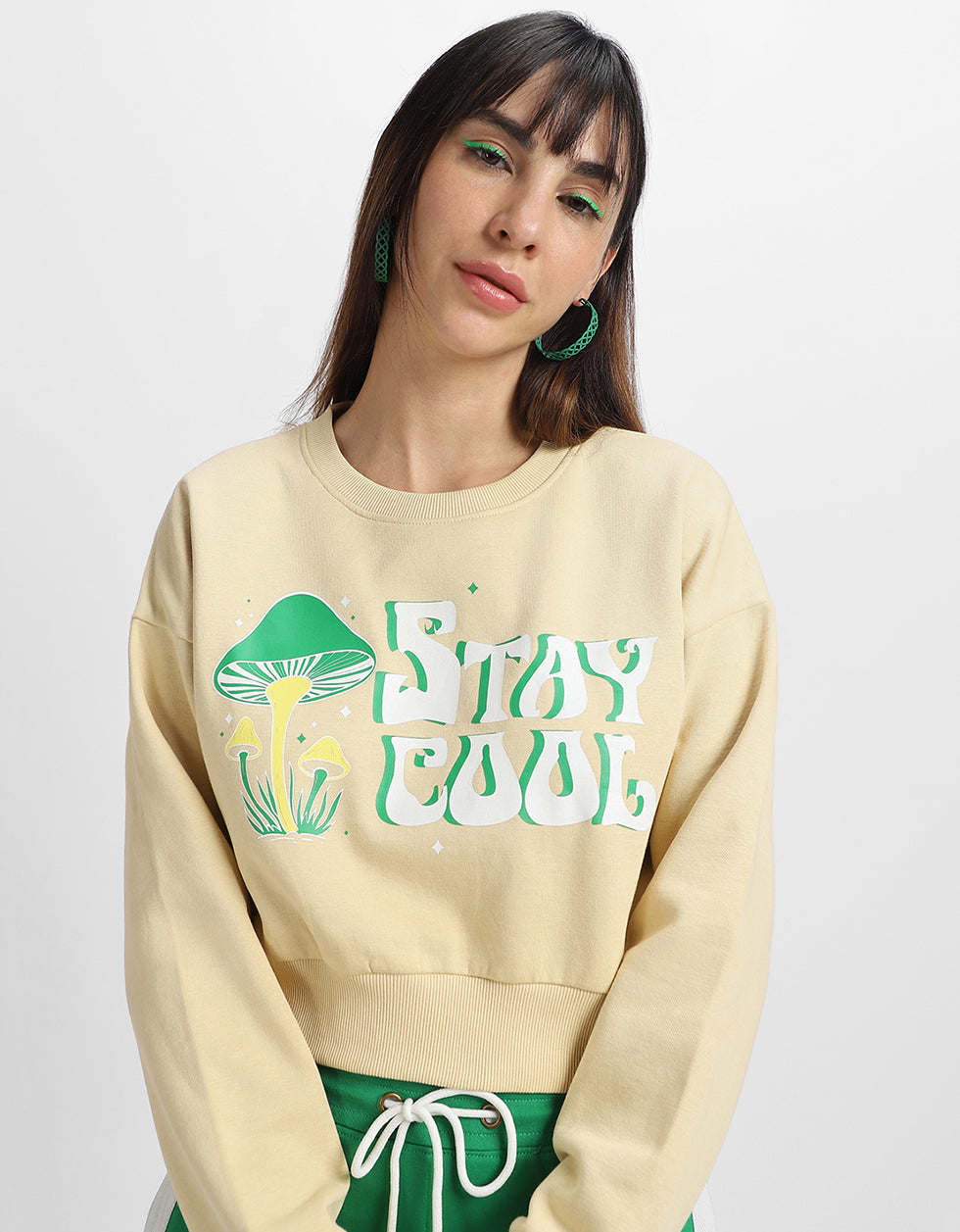 Stay Cool Printed Swan White Oversized Sweatshirt