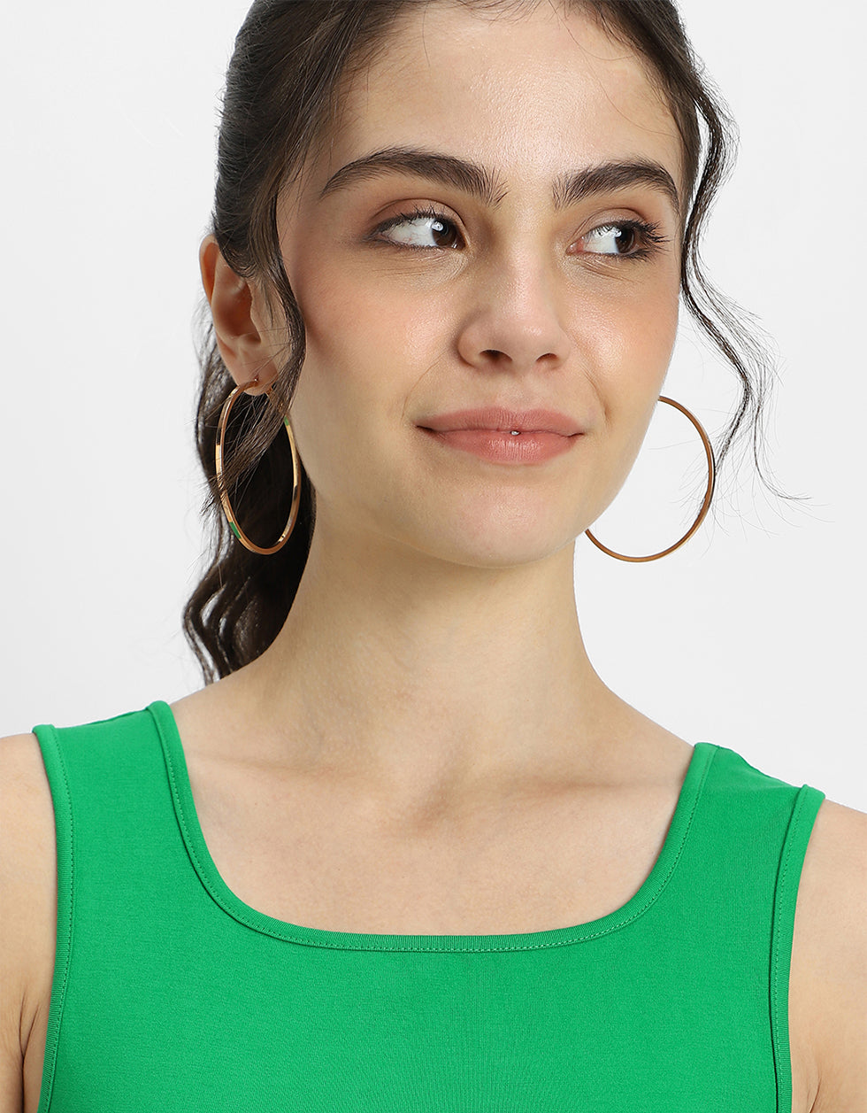 Green Solid Square Neck Cropped Tank Top