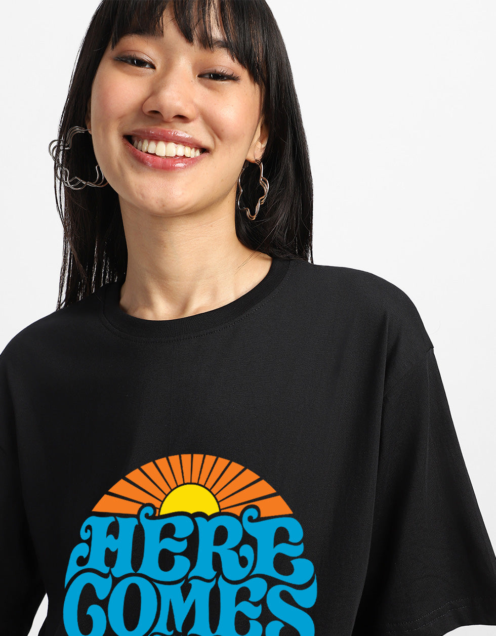 Here Comes The Sun Typographic Printed Oversized Fit Black T-Shirt