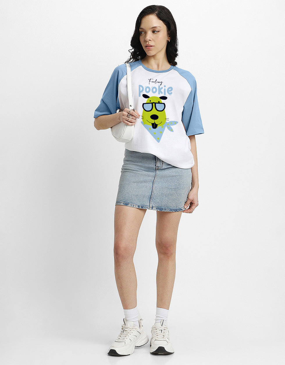 Feeling Pookie White Oversized Graphic T-Shirt
