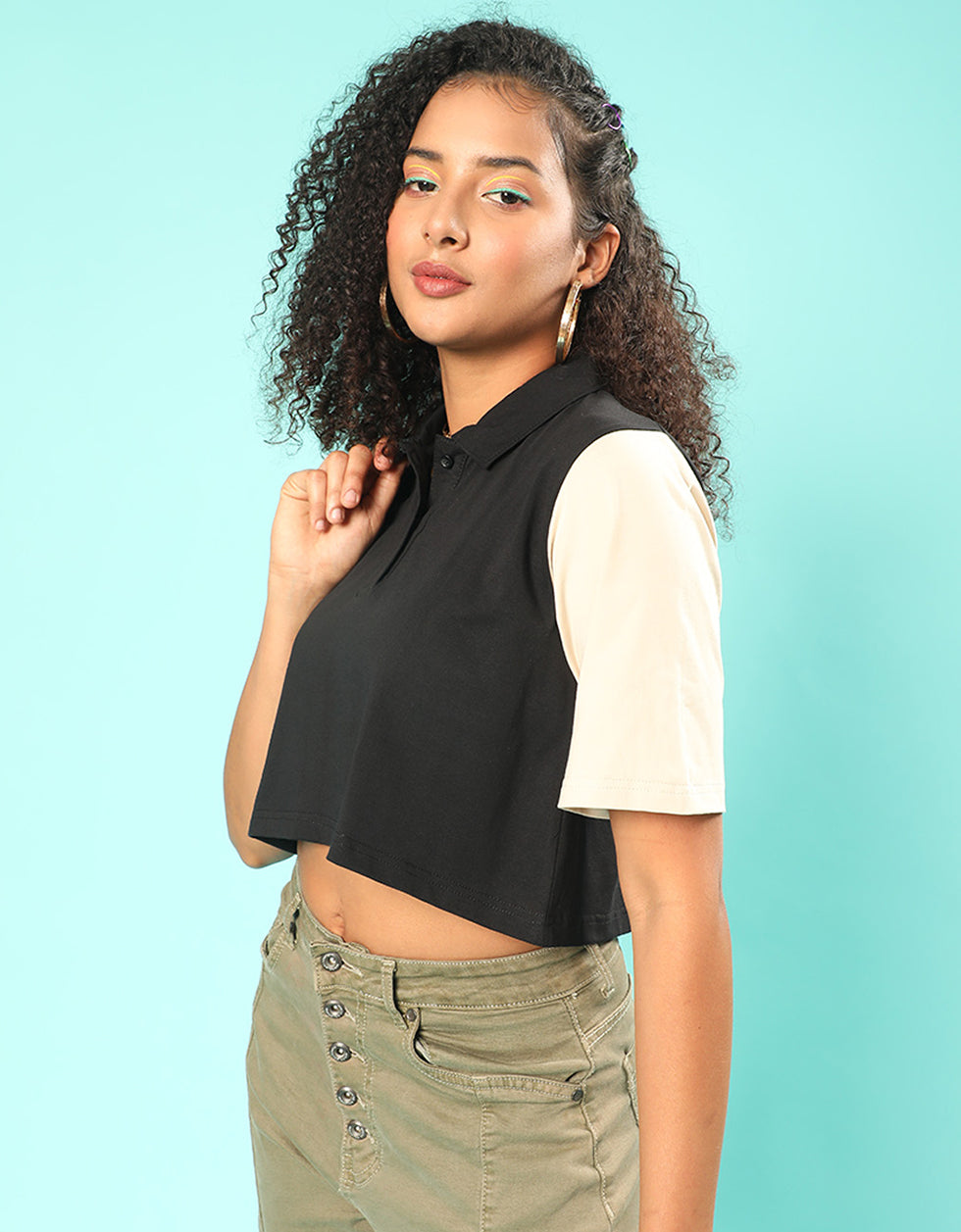 Black & White Plain Crop-Top