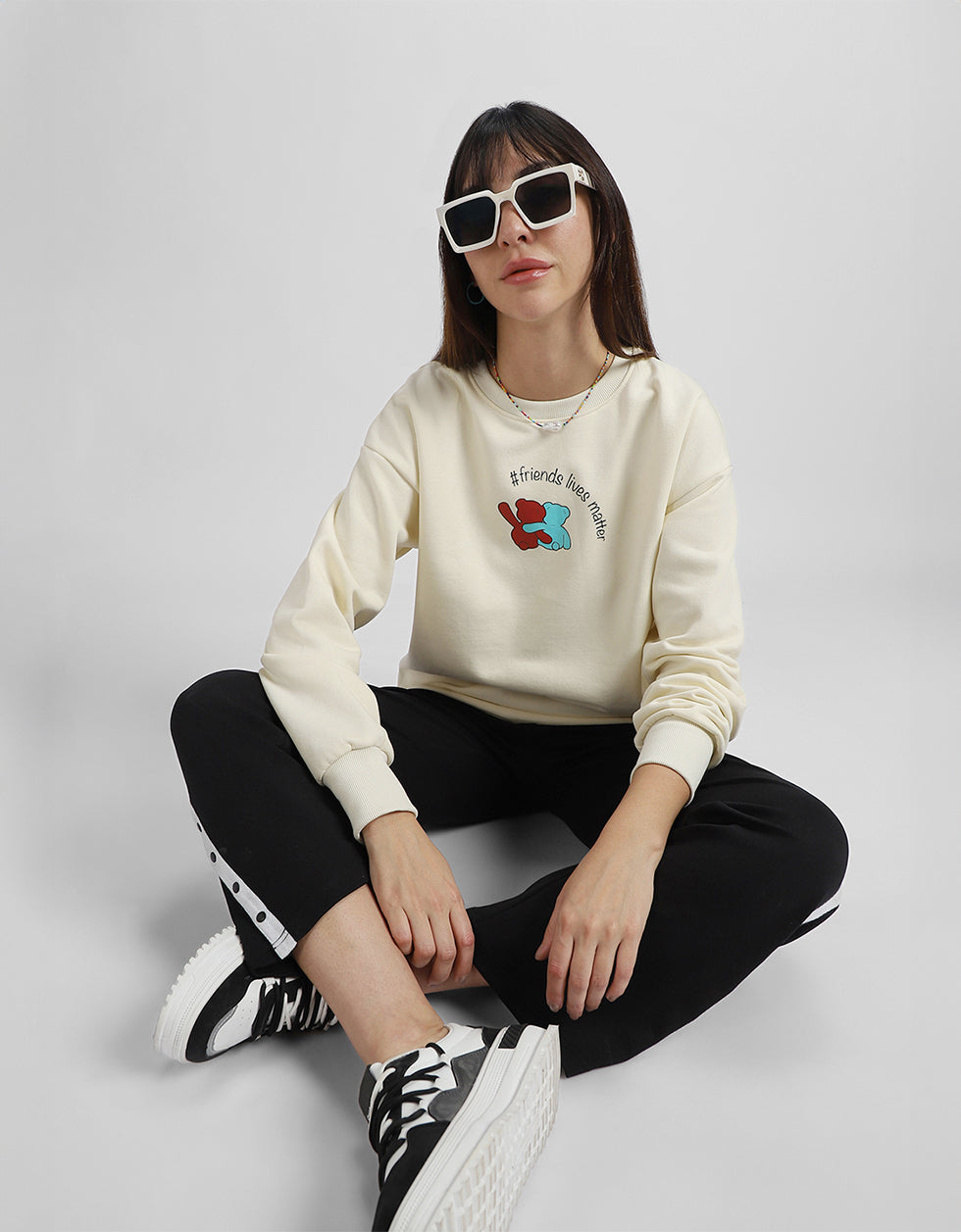 Friends Lives Matter Graphic Printed Oversized Off White Sweatshirt
