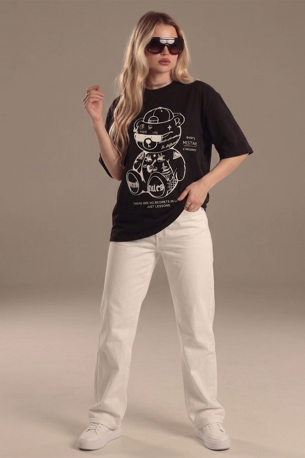 Break Rules Black Graphic Printed Oversized T-Shirt