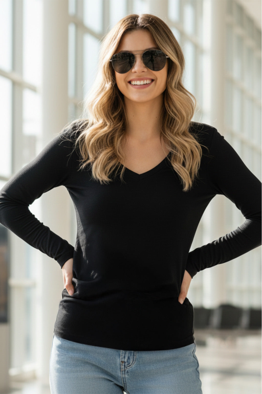 Black V-Neck Plain Full Sleeve Regular Fit T-Shirt