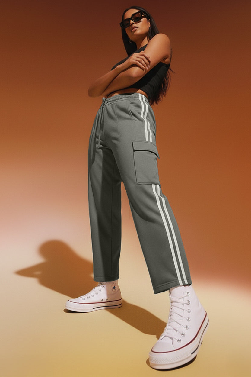 Grey Street line Oversized 4 Pocket Knitted Cargo Jogger