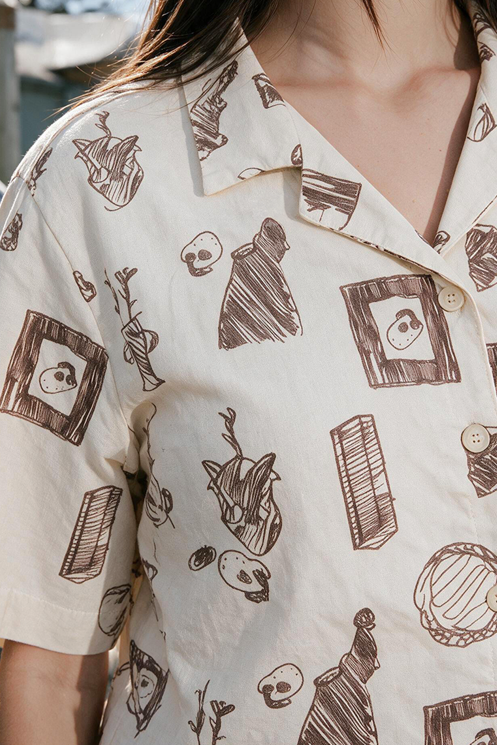 AOP Swanwhite  Oversized Crop Shirt