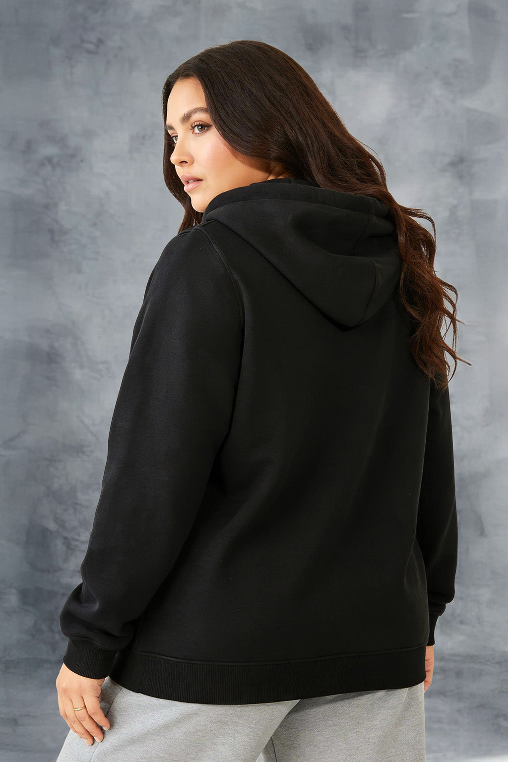 BLACK PLUS SIZE HOODIE