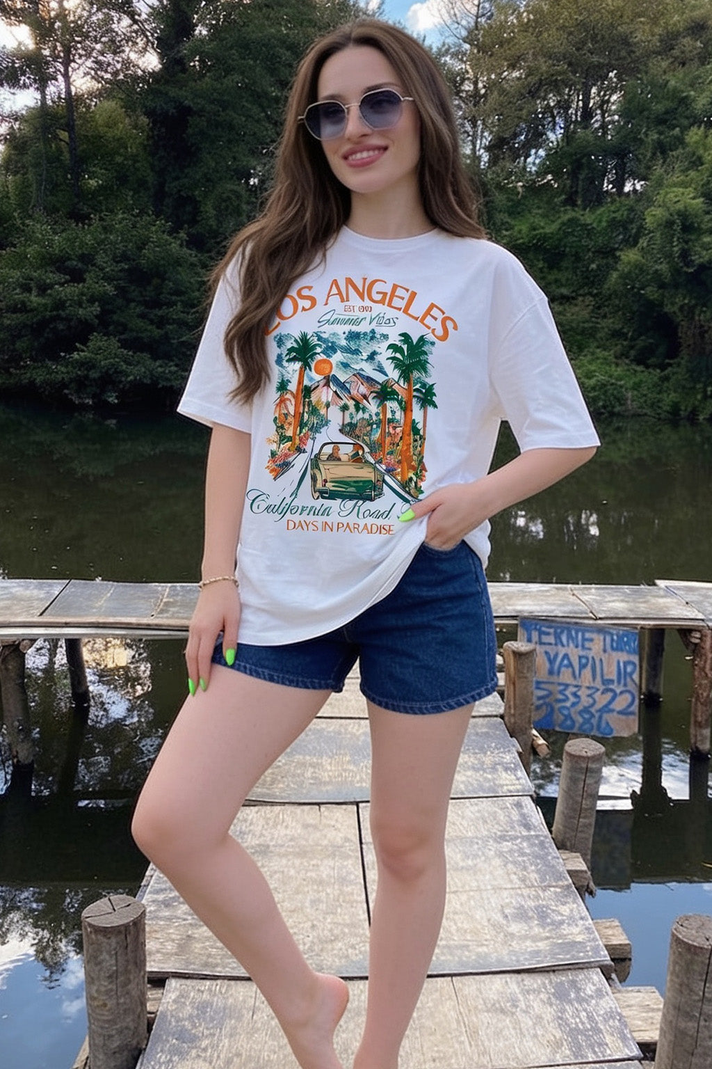 Los Angeles White Oversized Graphic Printed T-Shirt