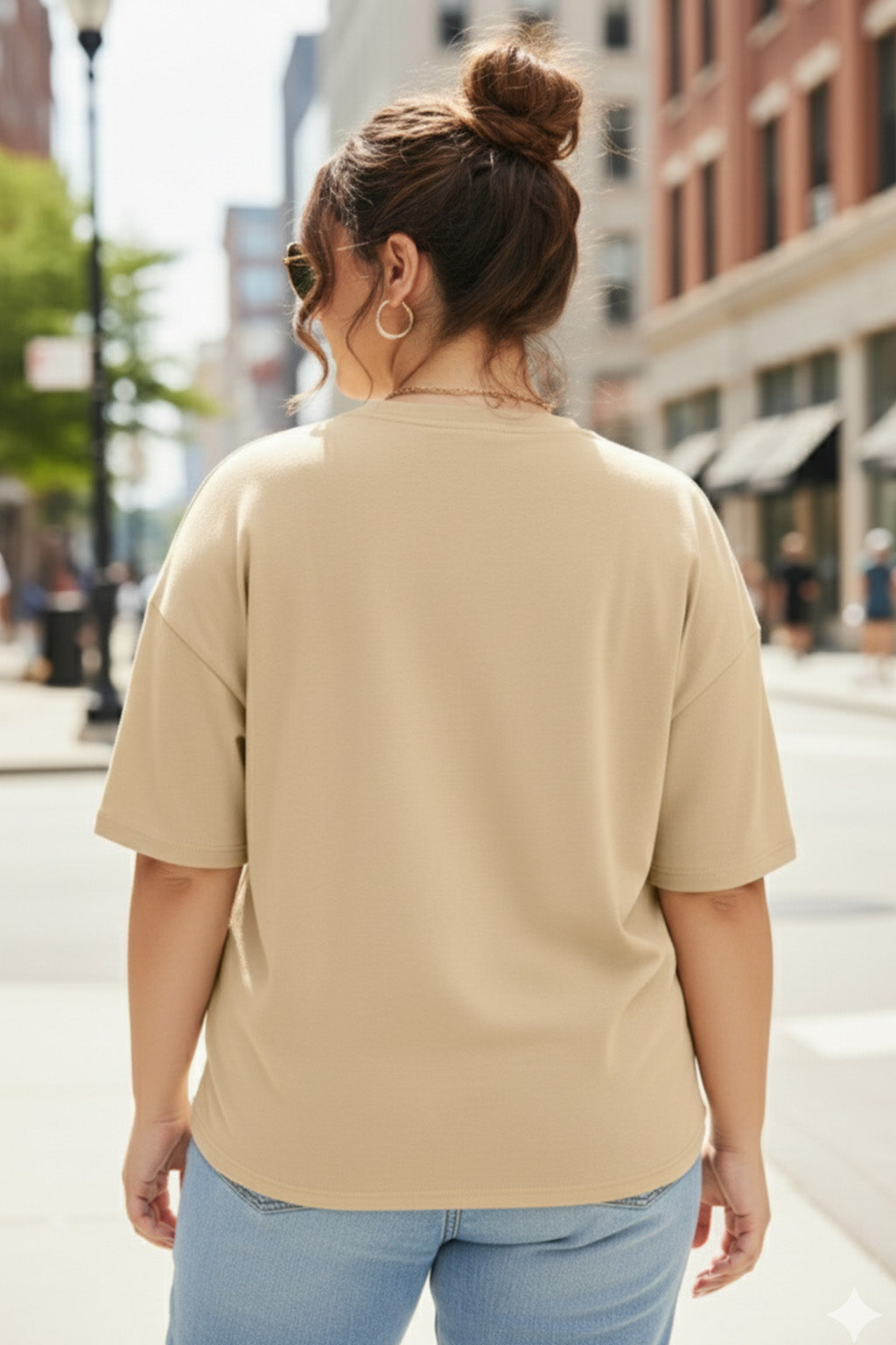 Blossom Dreams Swanwhite Plus Size Printed T-shirt