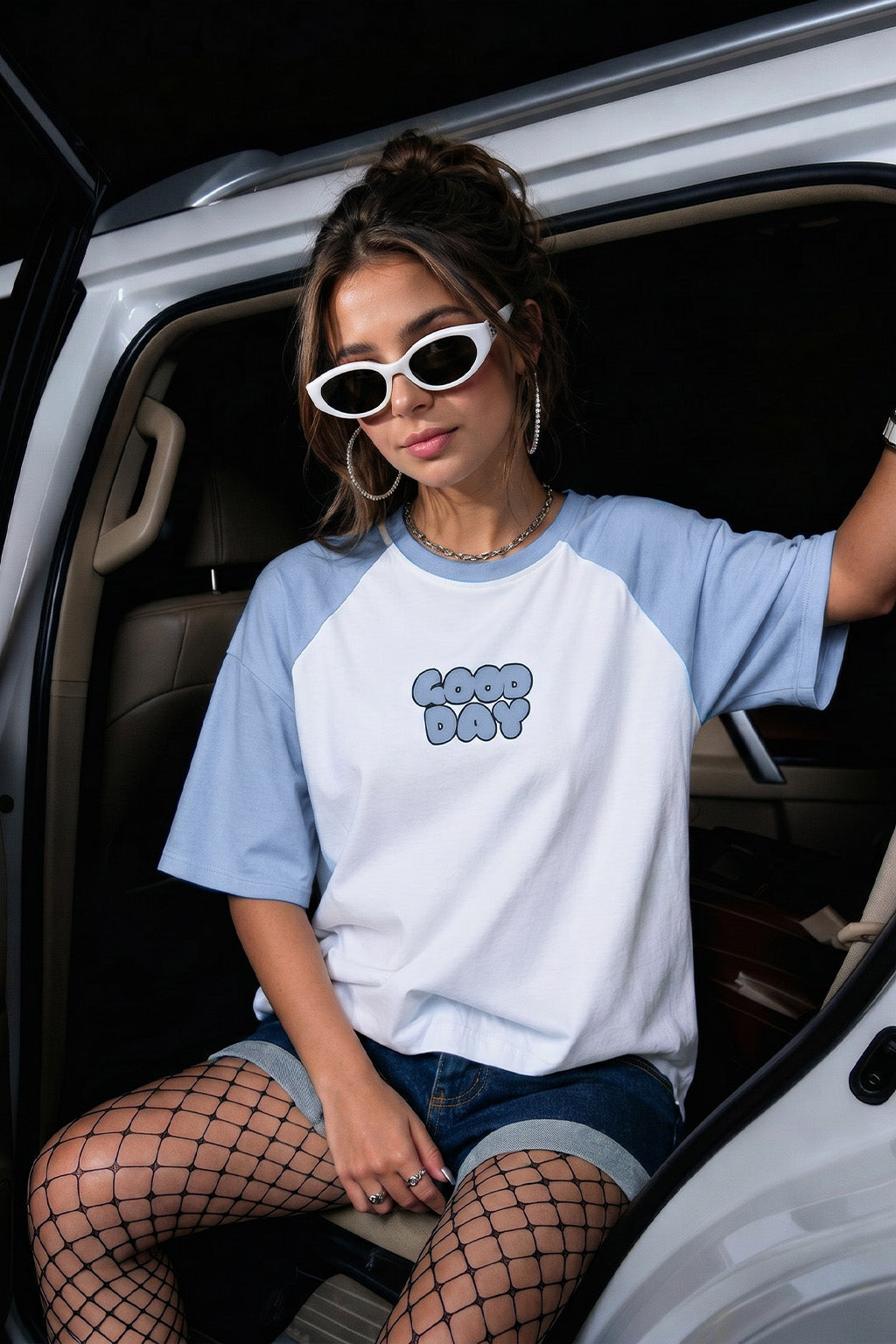 Good Day Dutch Canal Oversized Graphic T-Shirt