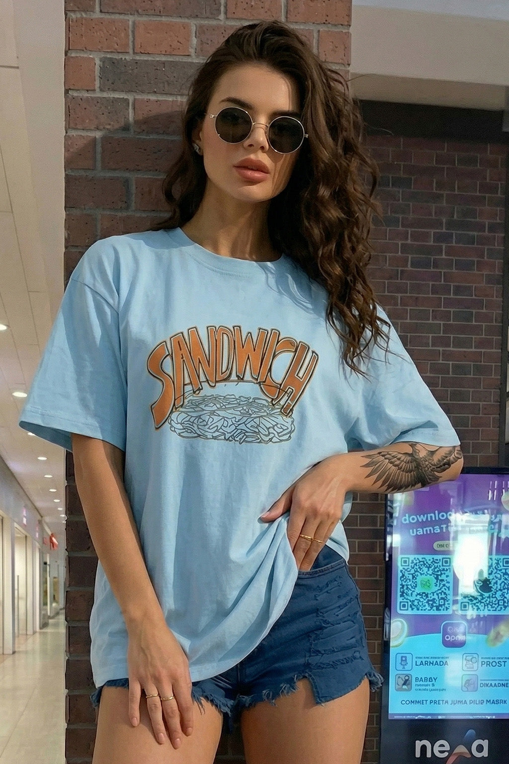 Sandwich Dutch Canal Oversized Graphic T-Shirt