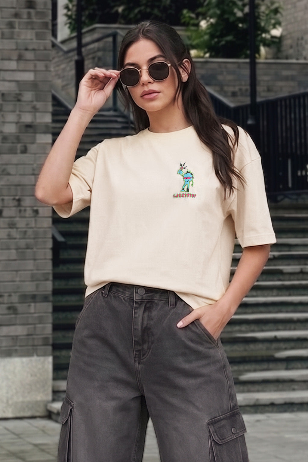 Late 1970s Swanwhite Oversized Fit Graphic T-Shirt