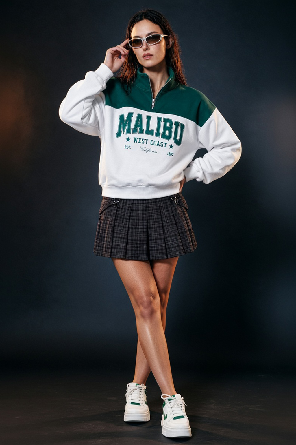 Premium Malibu Zipper Sweatshirt