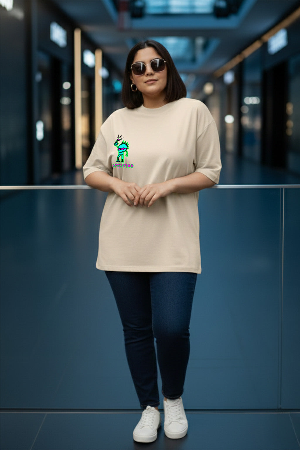 LT1970 Swanwhite Plus Size T-shirt