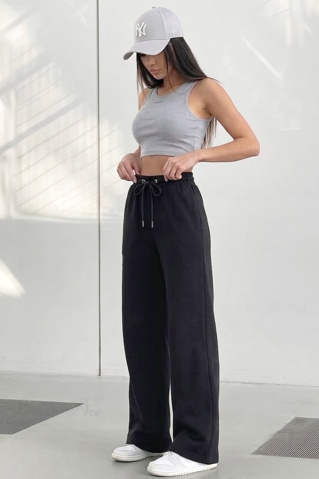 Black Plain Wide Leg Track Pant