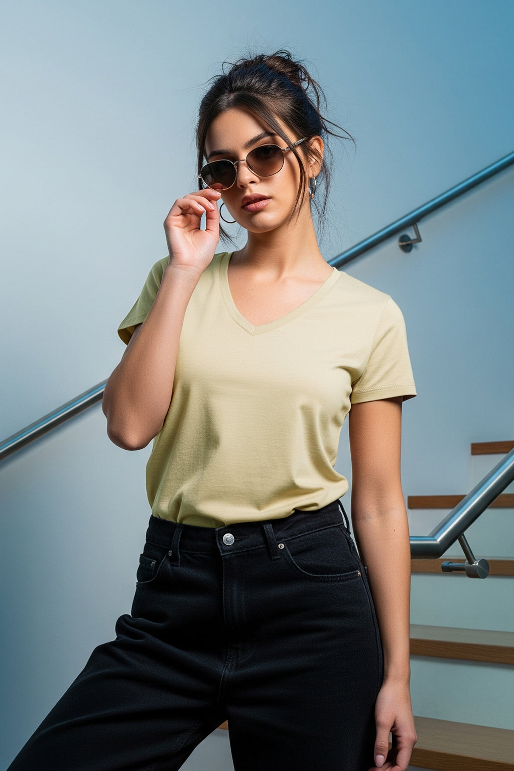 Off White Plain V-Neck Regular Fit T-Shirt