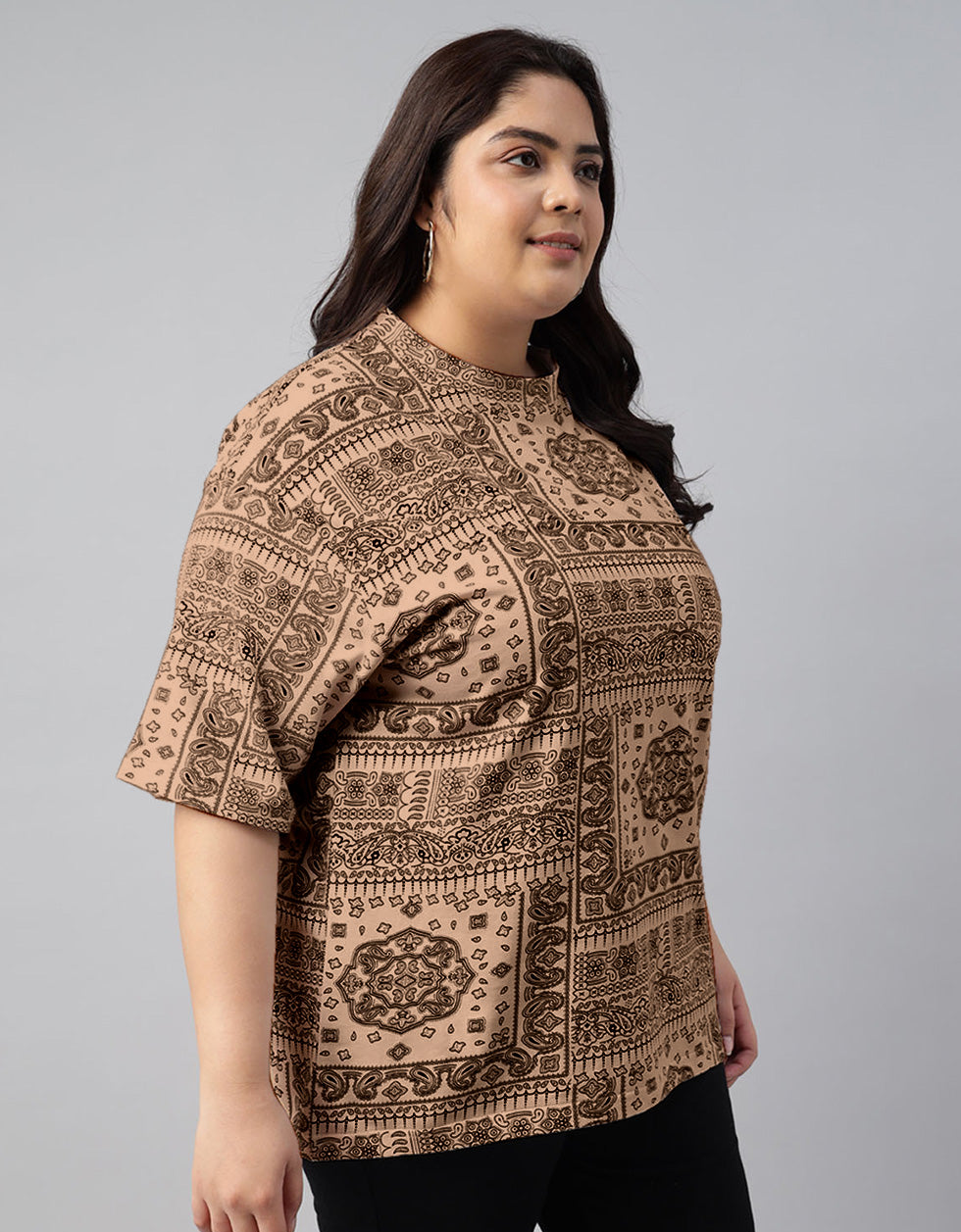 Paisley Beige Plus Size Oversized T-shirt