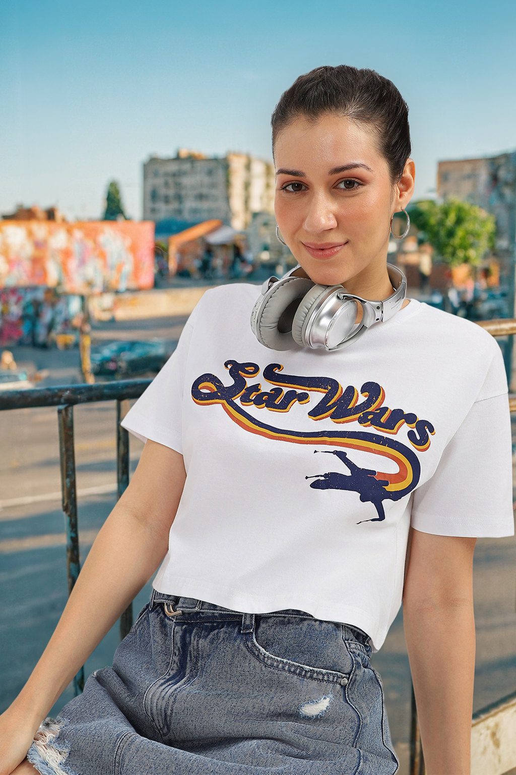 Star Wars White Graphic Printed Crop-Top