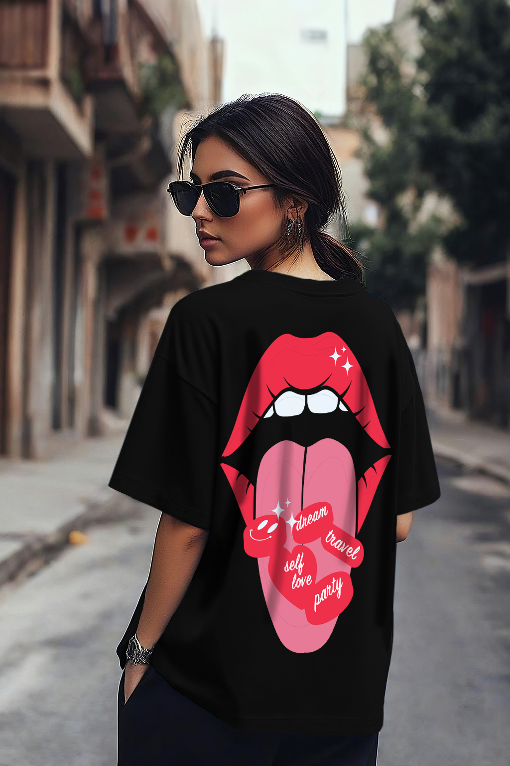 Mouth Black Oversized Graphic T-Shirt